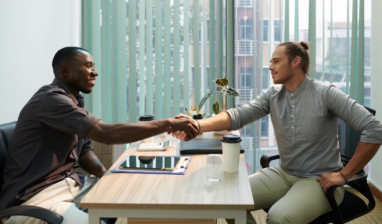 Les 8 tendances du recrutement pour 2023 Les 8 tendances du recrutement pour 2023