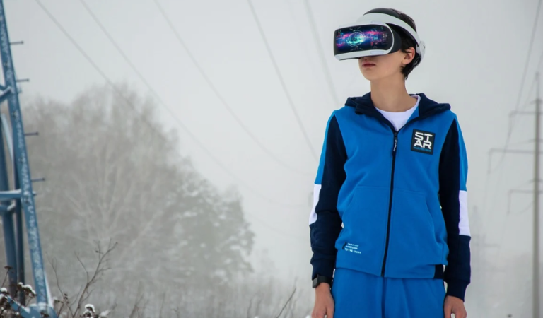 Comment la réalité virtuelle révolutionne les secteurs professionnels
